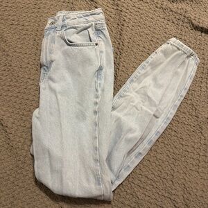 Zara Women's Straight Leg Jeans in Soft Blue